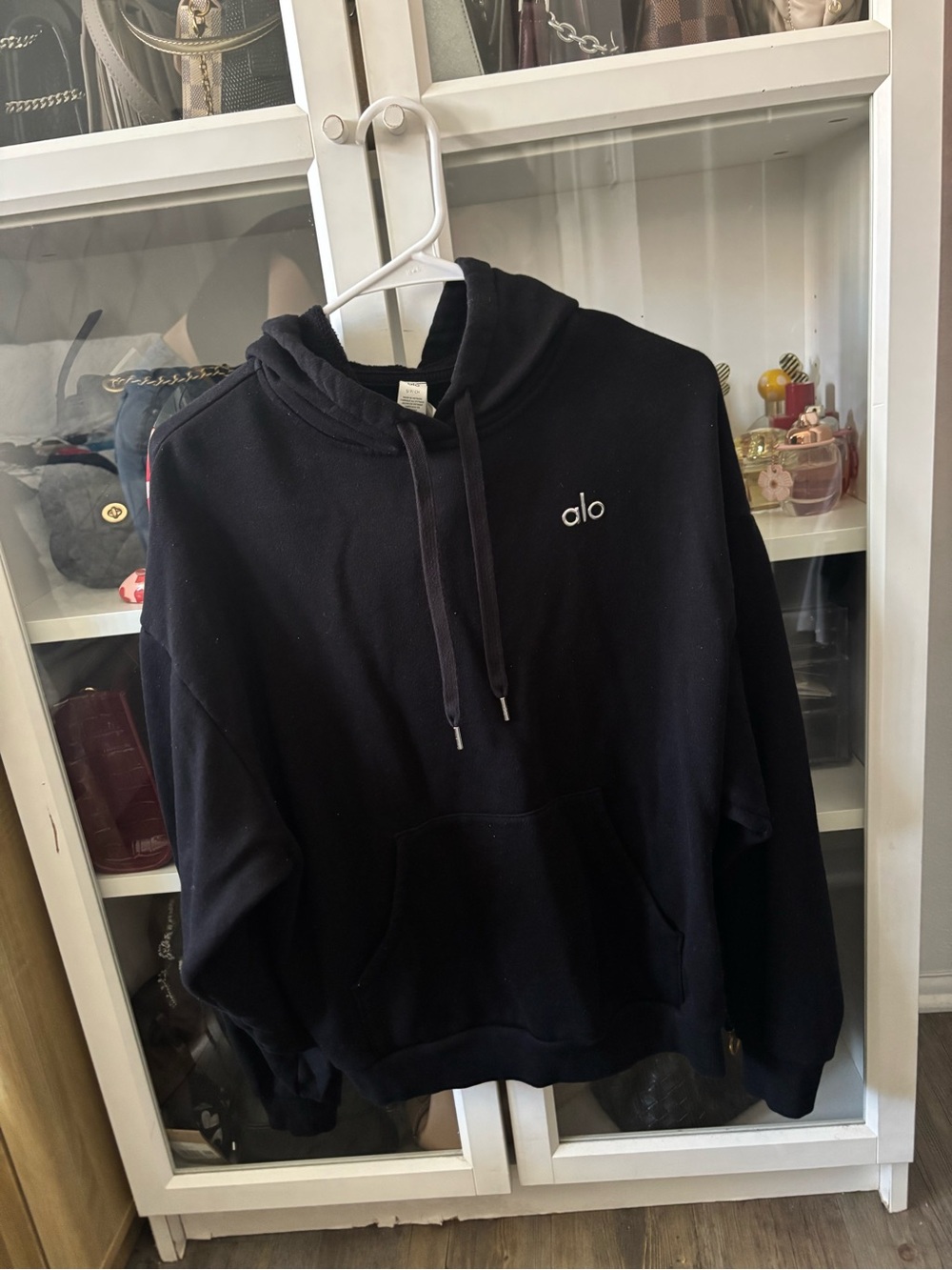 Authentic ALO Yoga Black Accolade Hoodie